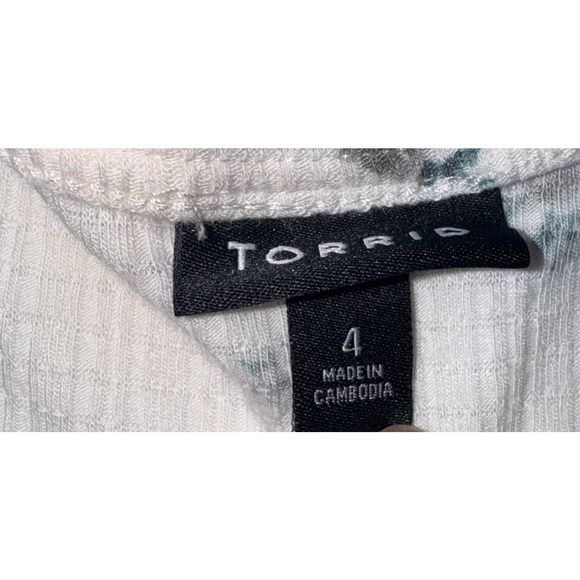 Torrid Women 4X Top Babydoll Floral Textured Peasant Boho Flowy Casual Soft Cozy - Picture 7 of 10